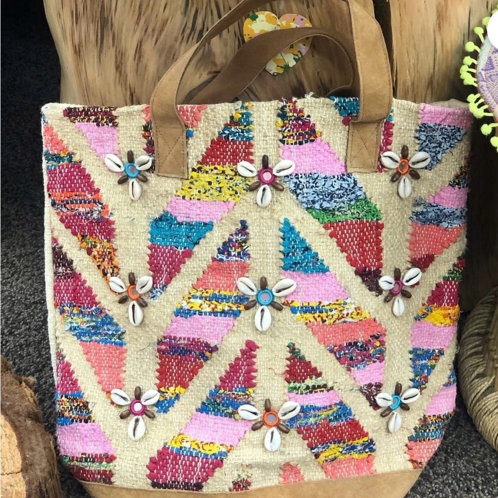 Love stitch Colorful Patterned Tote Bag - Picture 2 of 5